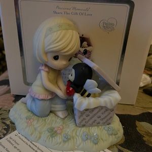 BEE the gift of love chapel event exclusive